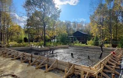 Плита с ребрами жесткости вверх